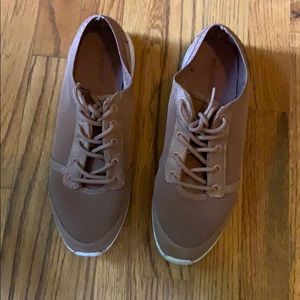 Lainey Flat Knit Sneaker / Size: 12 / Mauve Knit